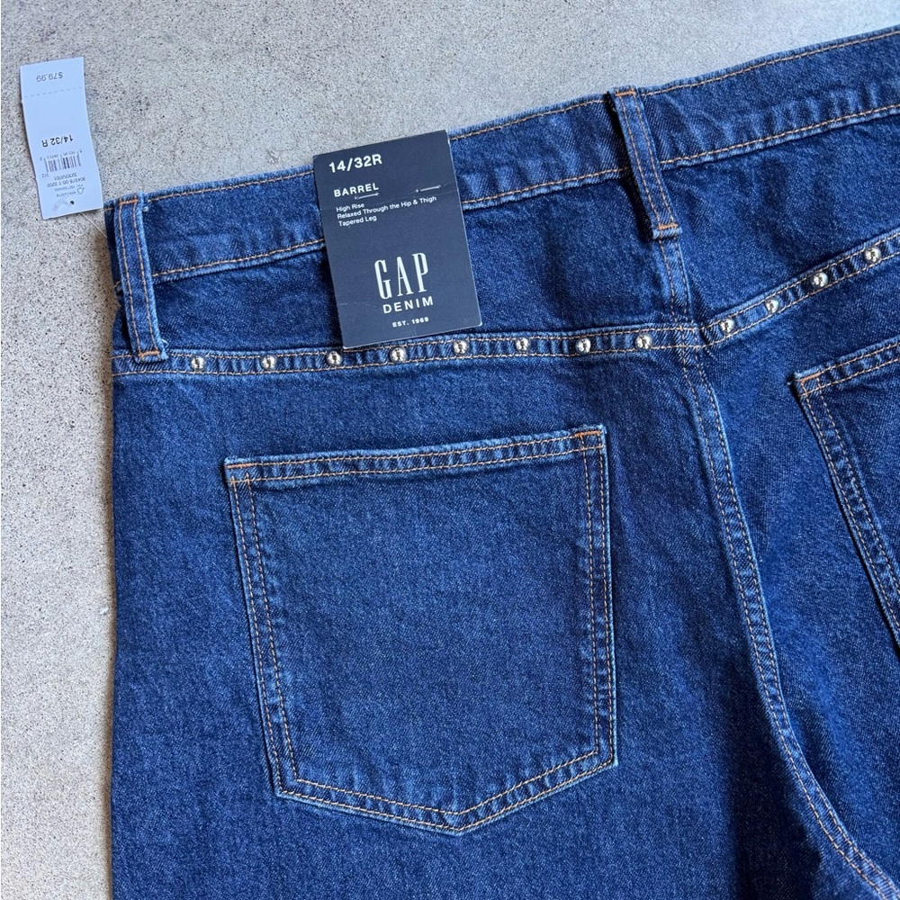 Gap High Rise Studded Barrel Jeans NWT - Picture 6 of 8